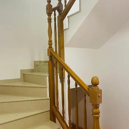Artigas Apartment *