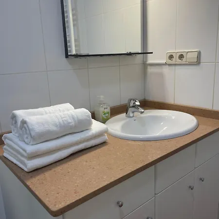 Artigas Apartment *